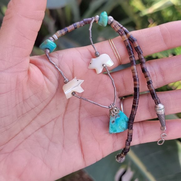 Absolutely stunning handmade Native American sterling silver, MOP bears, turquoi - Picture 12 of 14